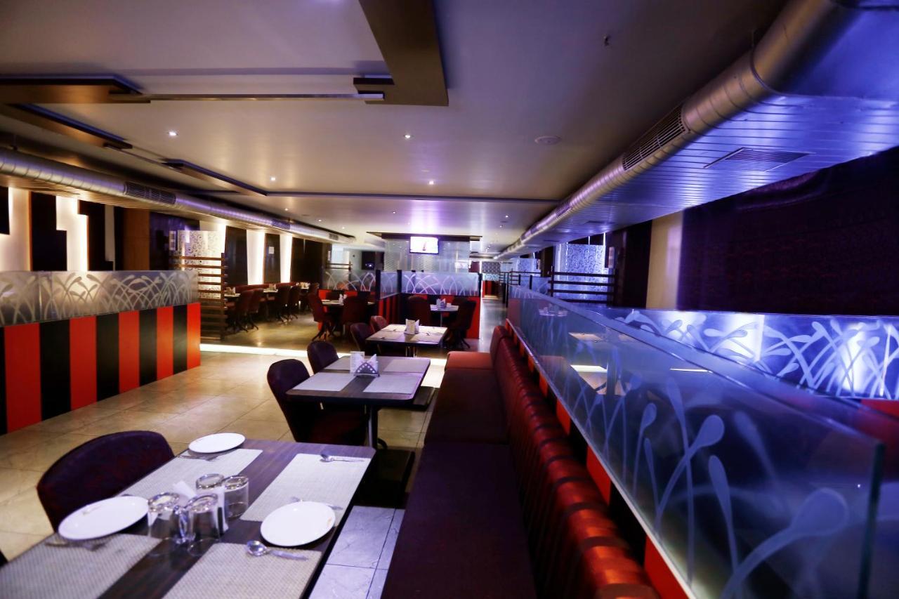 Hotel Sitara Grand L.B. Nagar Hyderabad Bagian luar foto